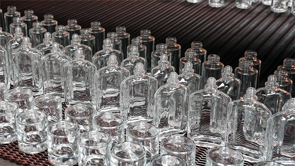 perfume bottle manufacturing